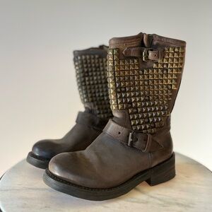 Ash Studded Engineer Moto Boot in Distressed Brown Leather, Size 6